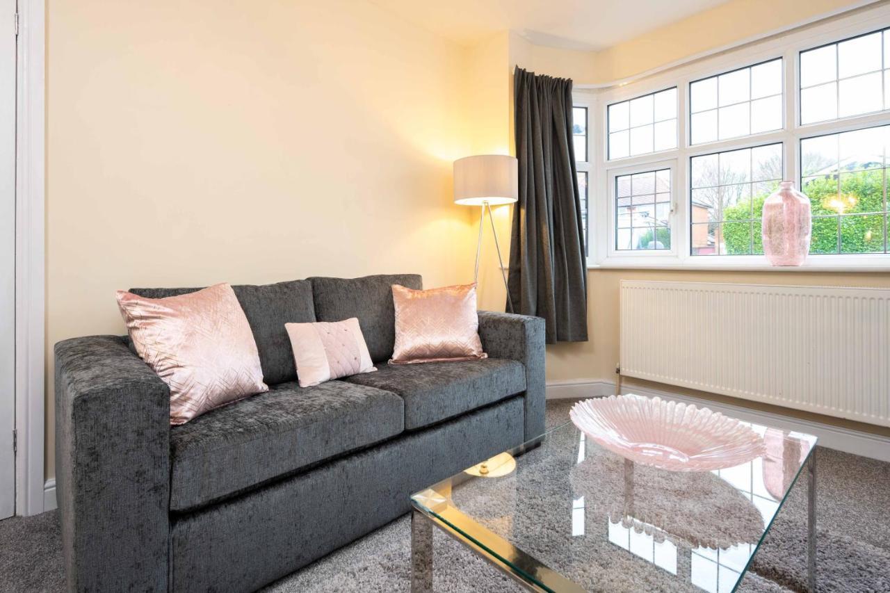 Sweetbriar - Stylish 4-Bed Close To Nec, Airport, Jlr, Solihull Ngoại thất bức ảnh